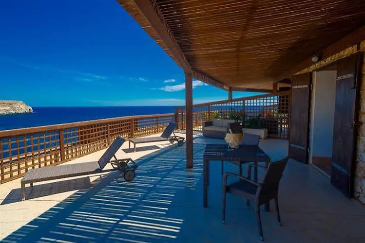 Relais Isole Del Sud Hotel Lampedusa 4*,